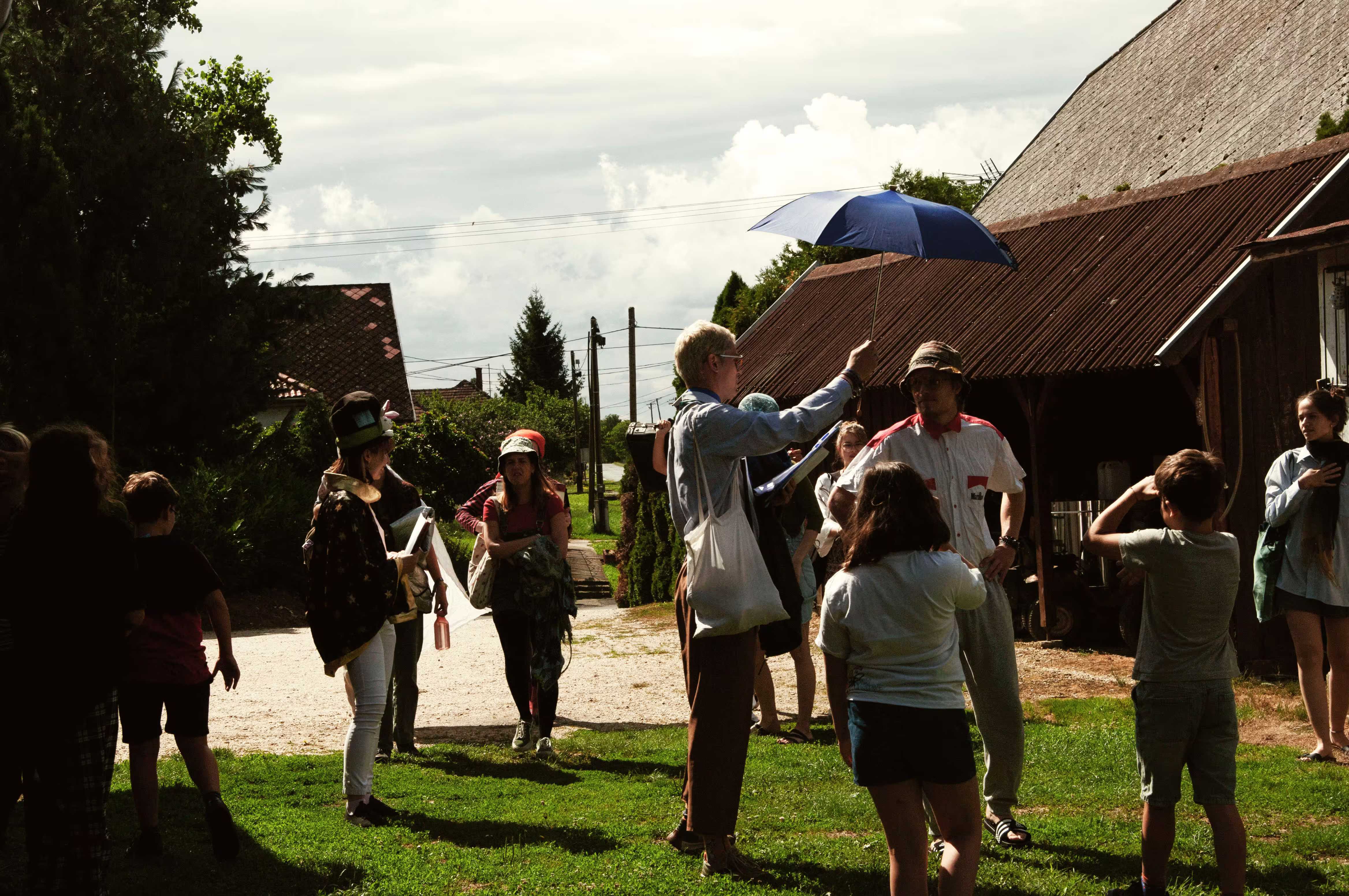 /src/assets/uploads/w (43).avif